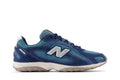 Tênis New Balance 204L Navy Salt Watre Azul vista lateral