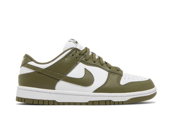 Tênis Nike Dunk Low Medium Olive Verde vista lateral
