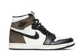 Tênis Air Jordan 1 High Dark Mocha Marrom vista lateral
