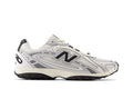 Tênis New Balance 204L Silver Metallic Black Prateado vista lateral