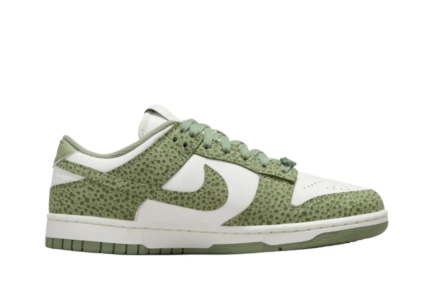 Tênis Nike Dunk Low Safari Oil Green Verde vista superior